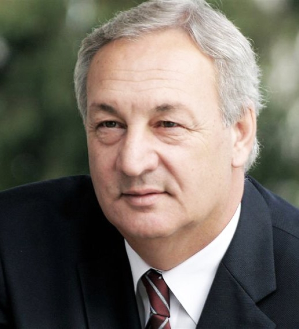 Министр почтил память Сергея Багапш